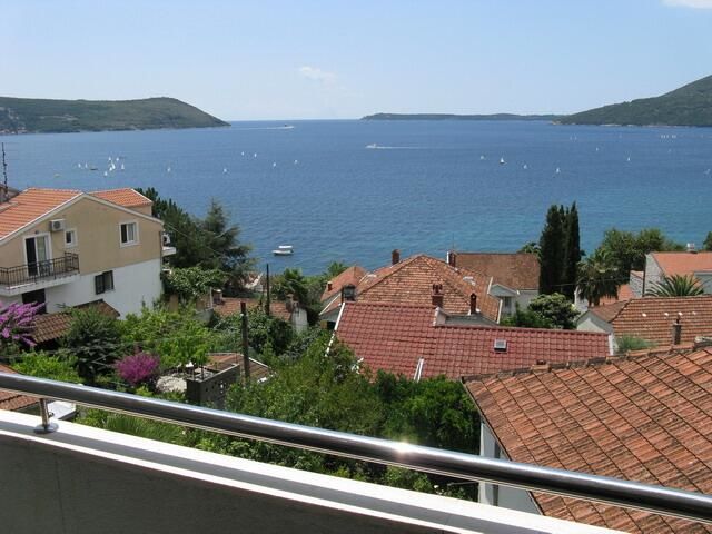 Апартаменты Apartment with amazing view Херцег-Нови